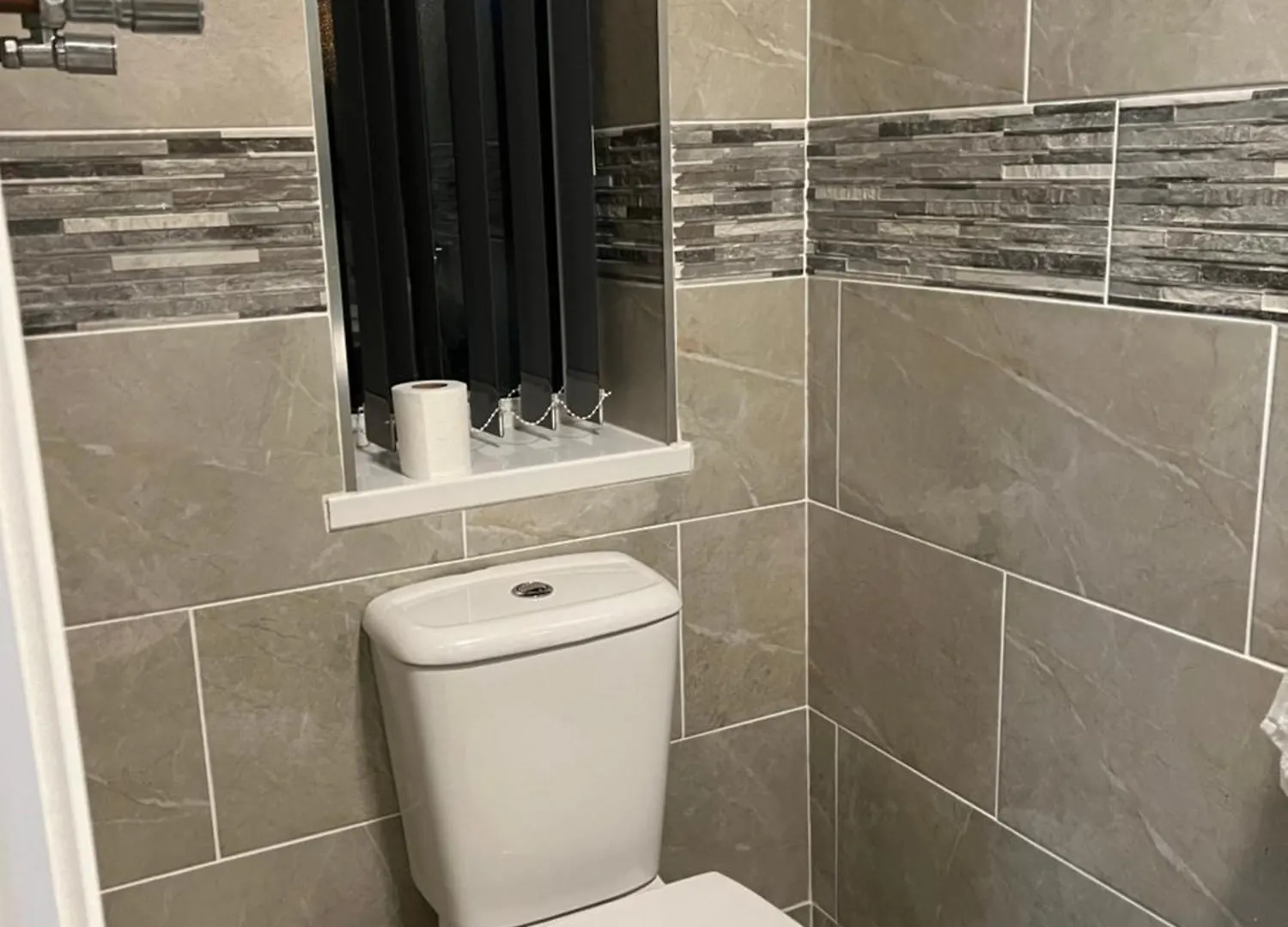 Homestay Hams Rest Place - Strictly Only One Guest Allowed In One Room A Second Accompanying Person Will Not Be Allowed Into The Property Birmingham